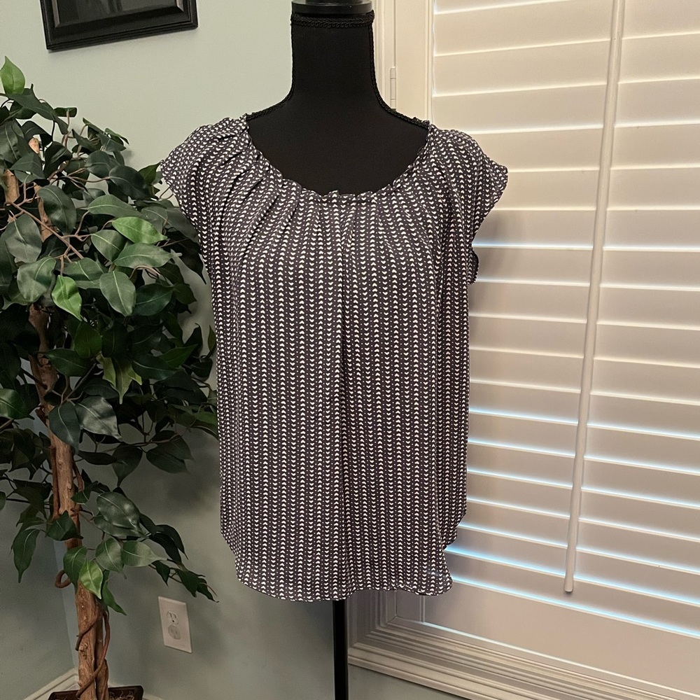 Lauren Conrad Tie Back Dress Shirt - Medium